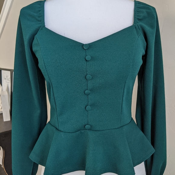 Dark Green Runched Peplum Top. Small. - Picture 2 of 5